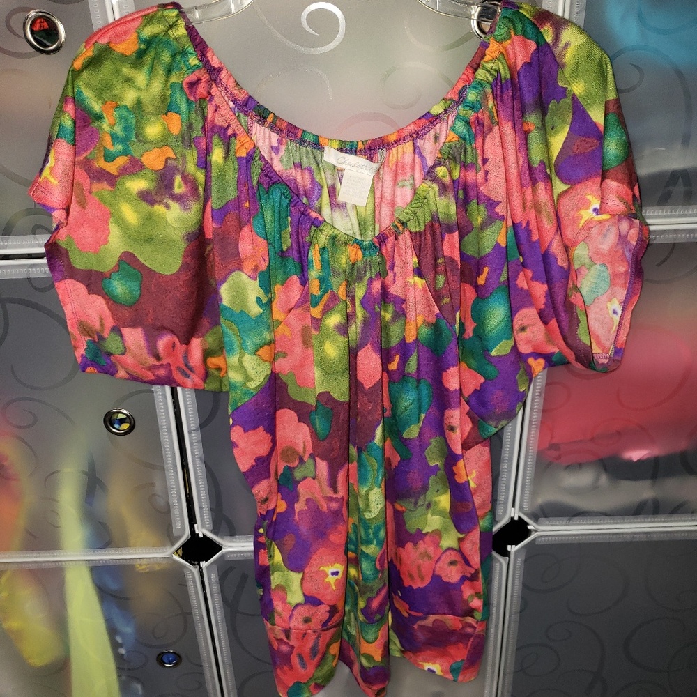 Cute floral top